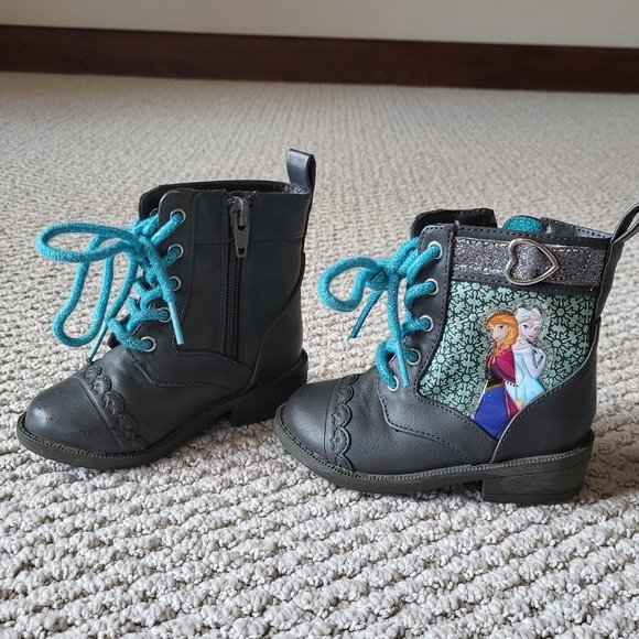 Frozen Princess Baby Boots Size 6 - Picture 1 of 7